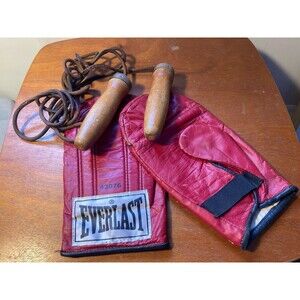 Vintage Everlast 43076 Leather Boxing Gloves & Wood Handle + Leather Jump Rope